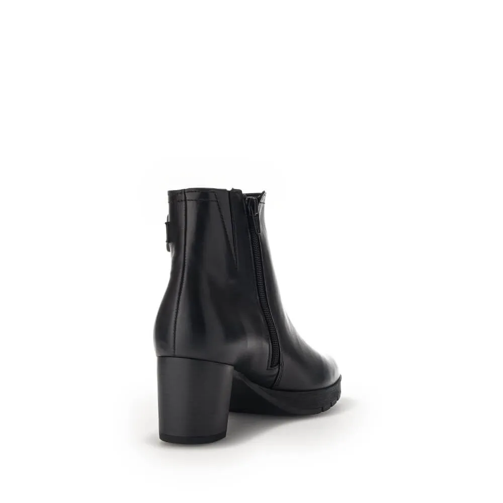Esses Black Ankle Boots