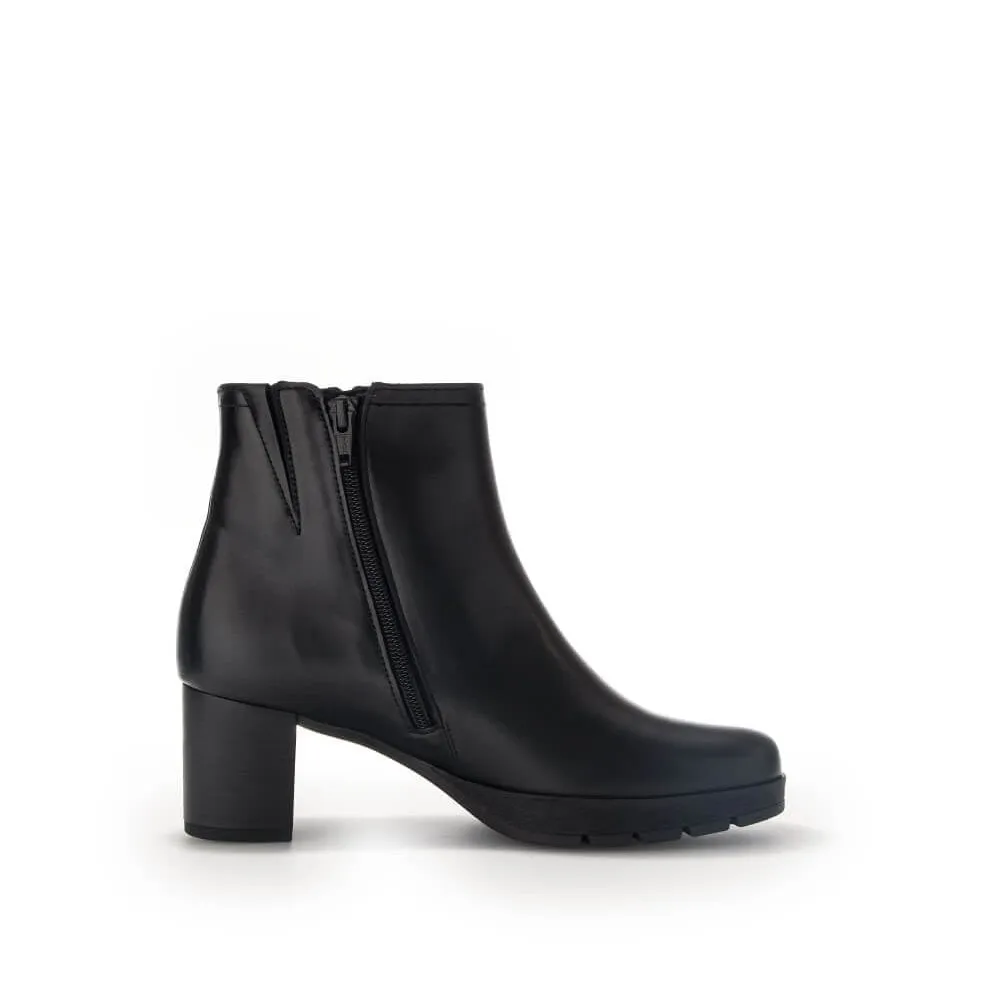 Esses Black Ankle Boots