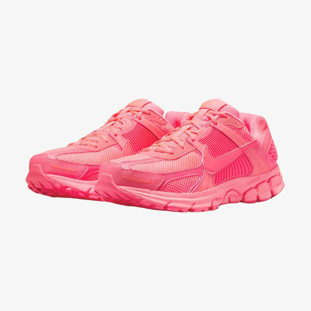 mens nike zoom vomero 5 (hot punch)