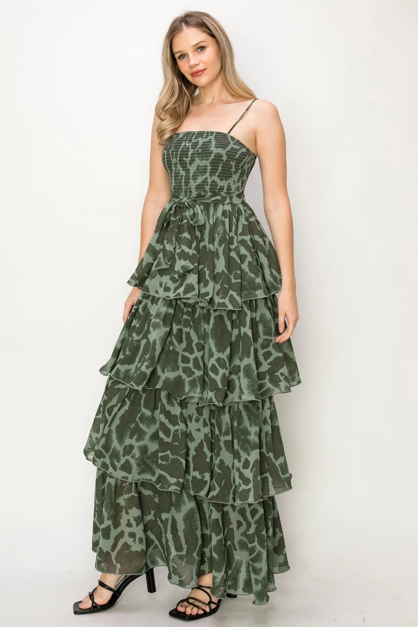ONETHELAND Leopard Print Sleeveless Smocked Tiered Maxi Dress In Green