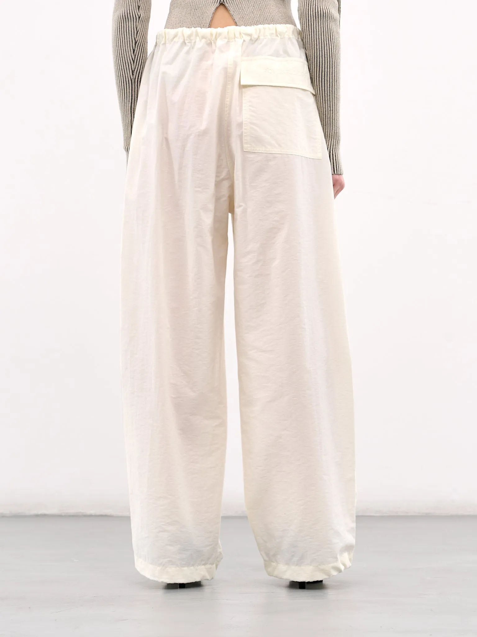 Relaxed Fit Trousers (AK0824-WHITE)