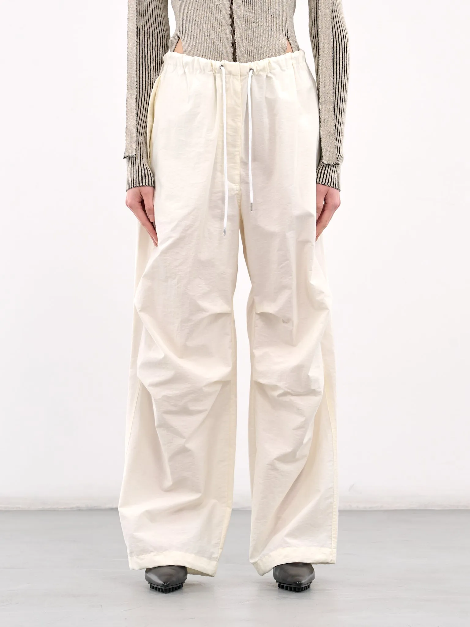 Relaxed Fit Trousers (AK0824-WHITE)