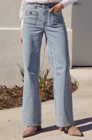 Zoe Kratzmann Piazza Jean